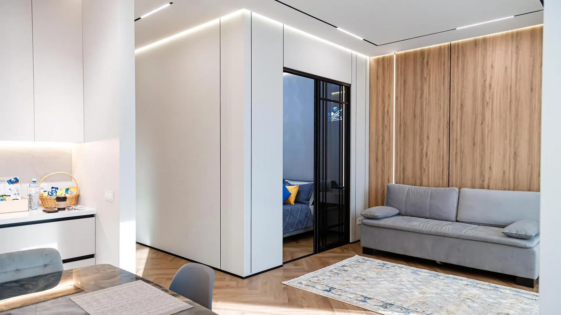 Apartment Dm Aparts - Комфорт Сити Business Almaty